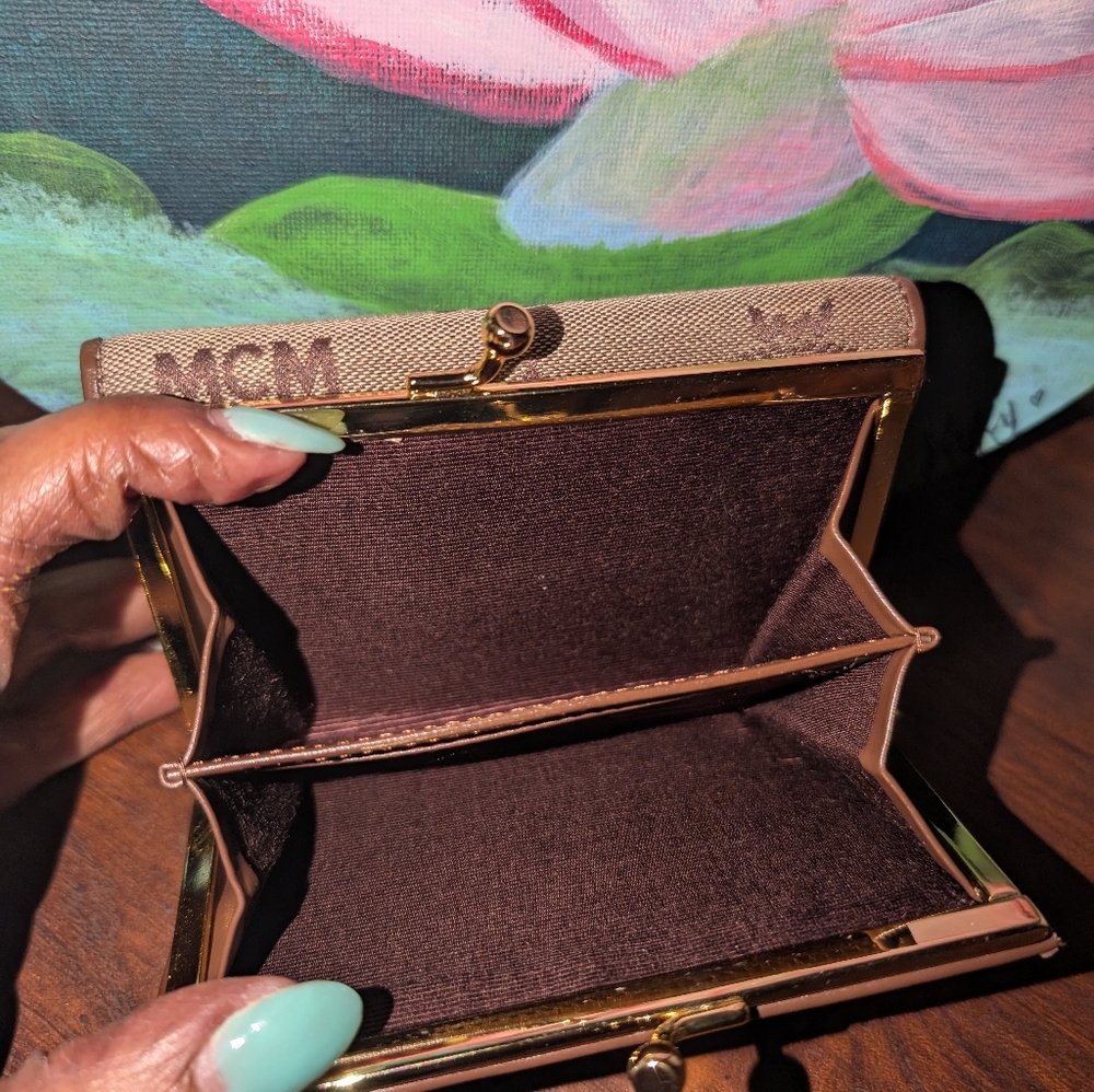 MCM Brown Monogram Wallet - Picture 10 of 10